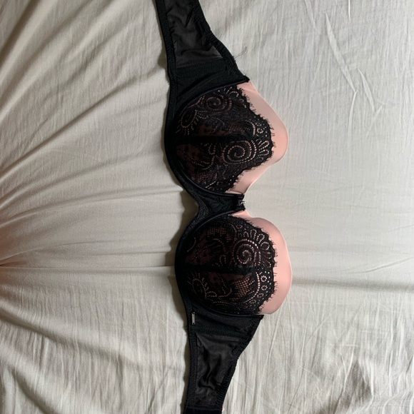 Stapless bras - Picture 1 of 2